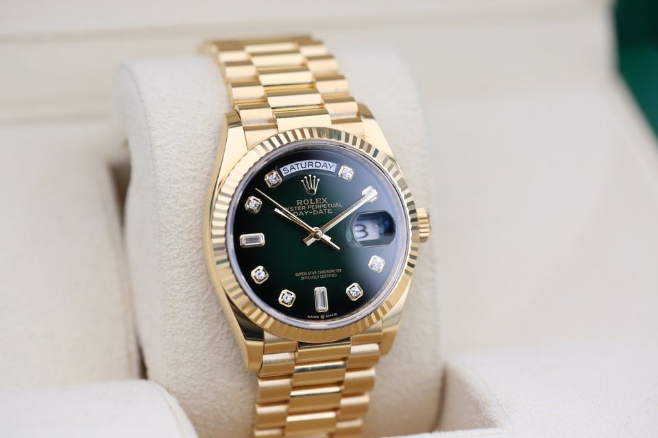 Rolex Day-Date 36 128238 Image 2